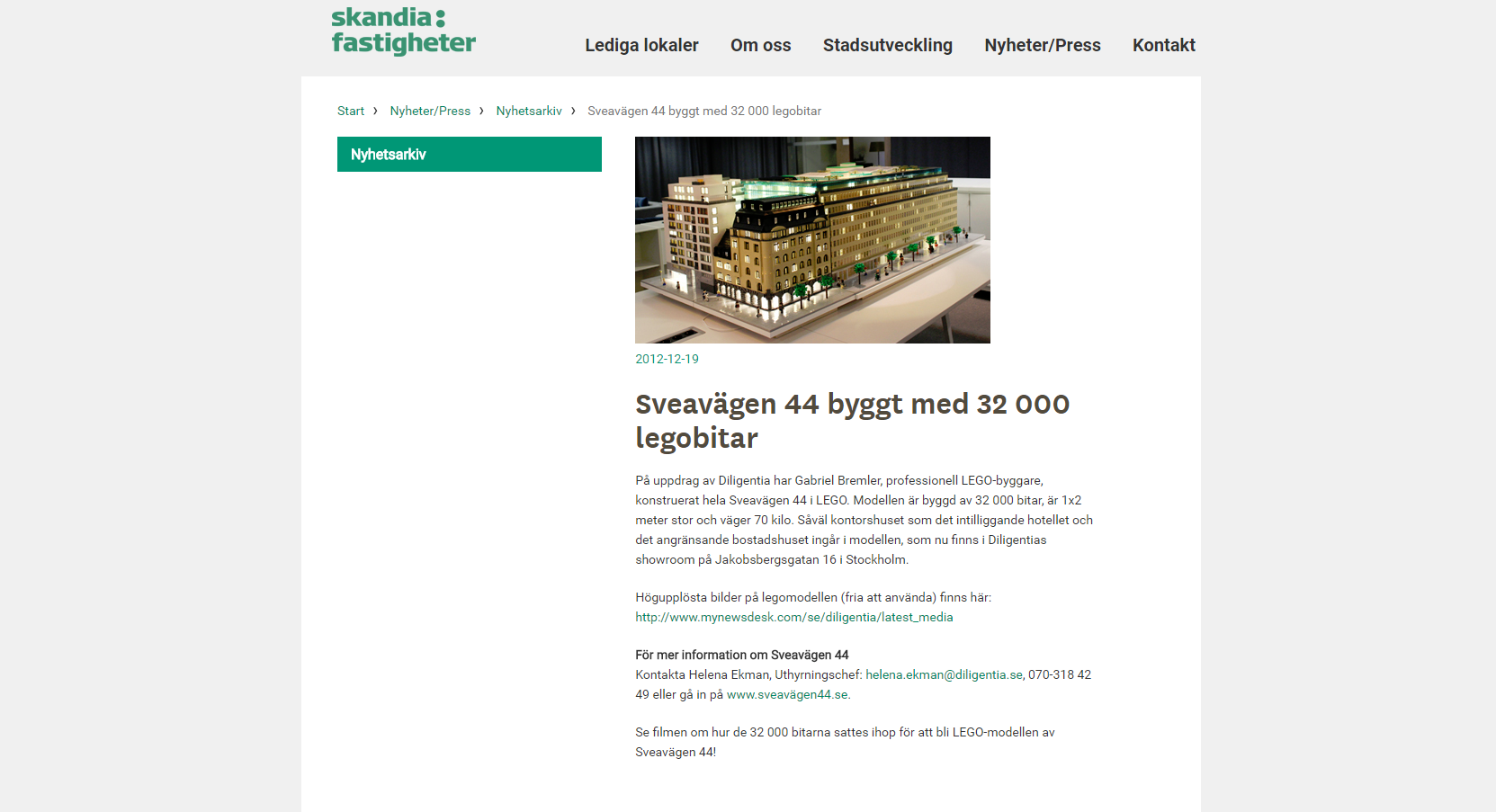 Sveav&auml;gen 44 byggt med 32 000 legobitar